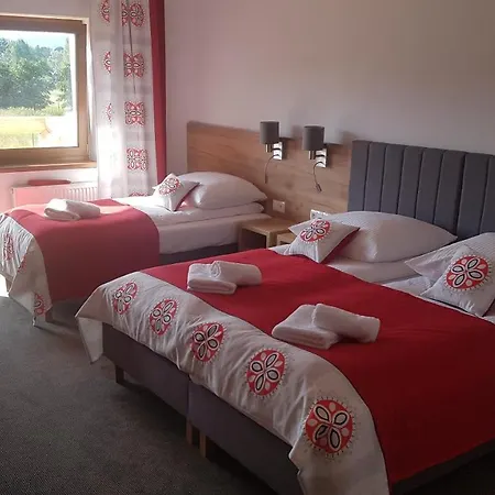 Pocieszna Woda Bed & Breakfast 3*